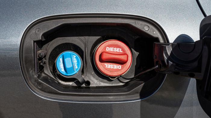 Ξέμεινες από AdBlue στο dieselάκι σου μετά τα χλμ. των διακοπών;  